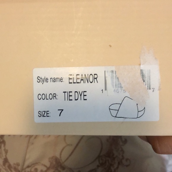 Yoki Tie dye platform slippers size 7 - Picture 2 of 3